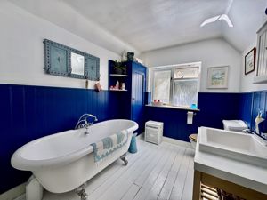 Photo 13- click for photo gallery